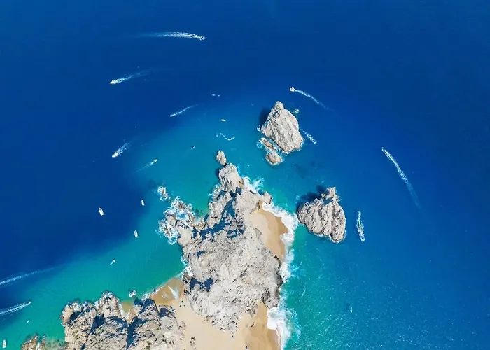 Cormoran 503 3br Prime Downtown Cabos Walk To Apartamento